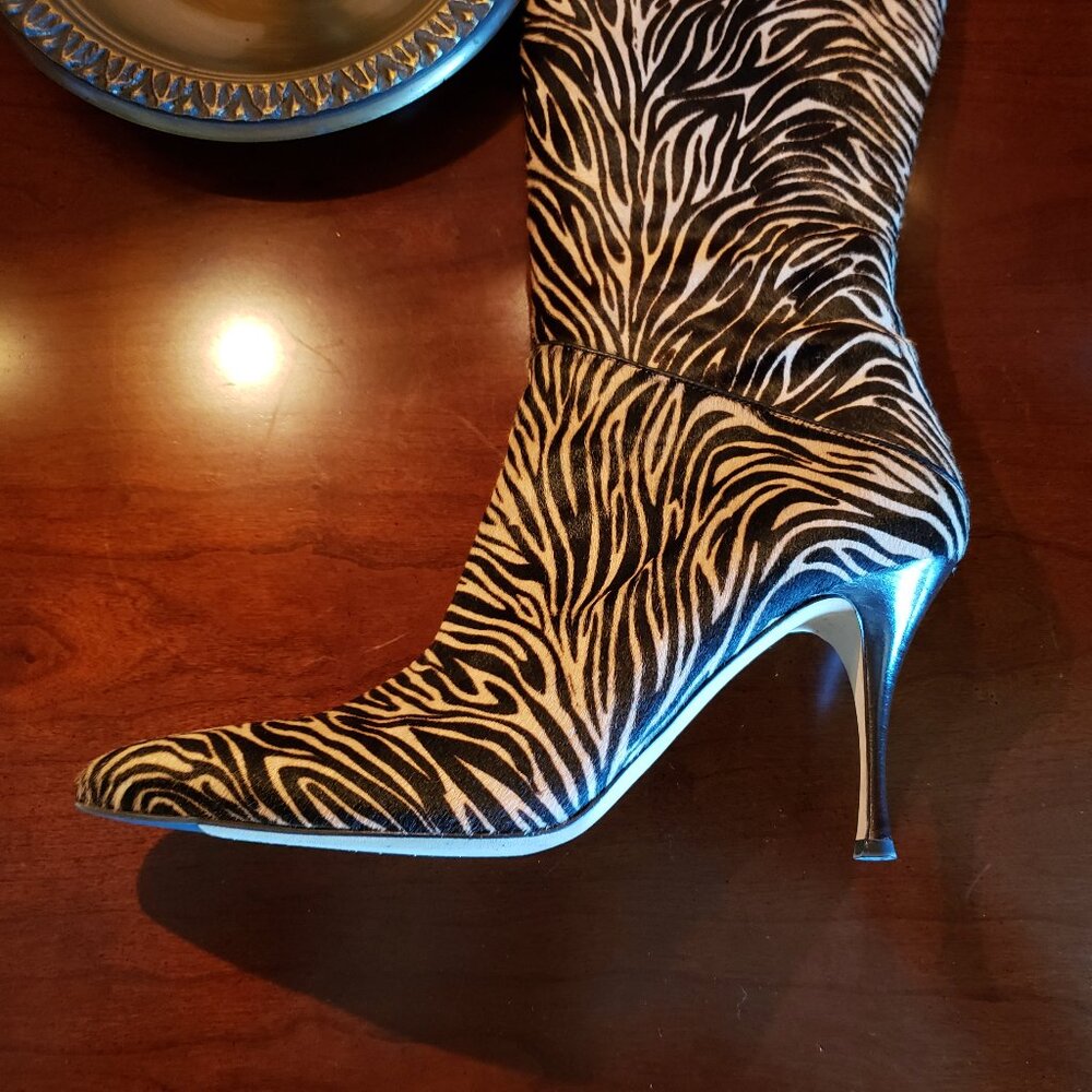 Cole Haan Zebra Print Boots • Style D17818 • Women’s 9.5 - Picture 14 of 15